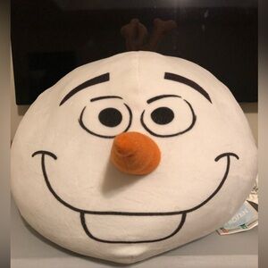 Olaf squishy poof pillow